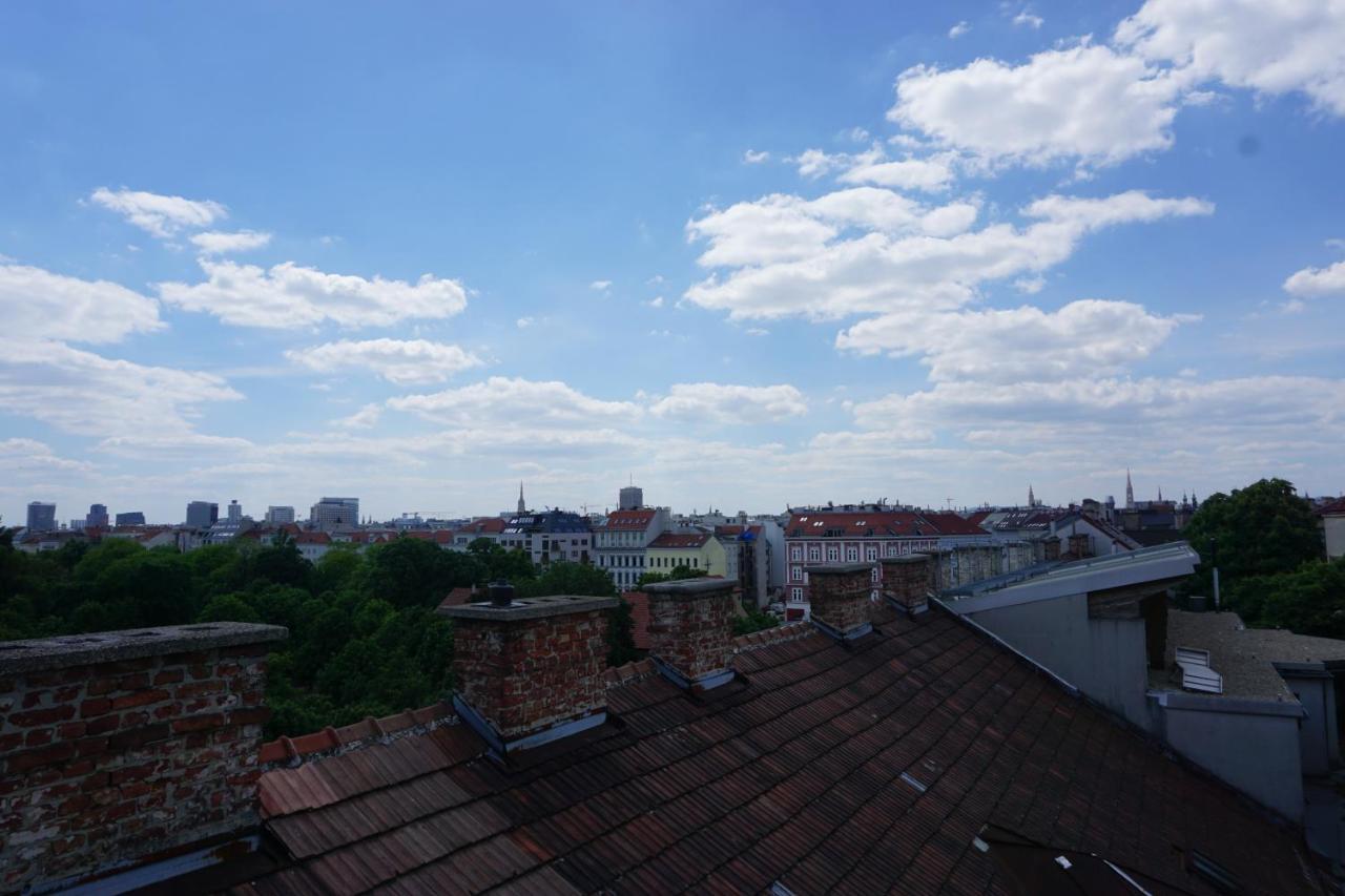 Apartamento Augartenblick Penthauscombo 15/16 - Blick Zum Riesenrad Viena Exterior foto