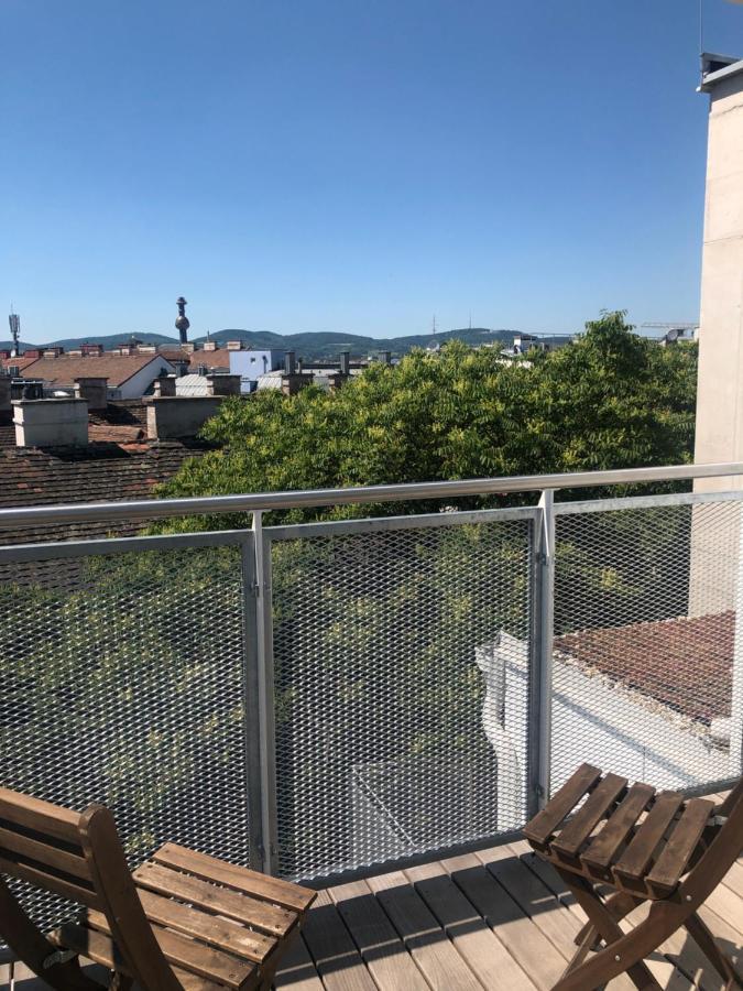 Apartamento Augartenblick Penthauscombo 15/16 - Blick Zum Riesenrad Viena Exterior foto