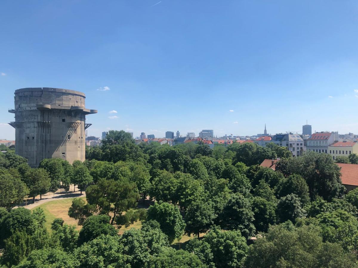 Apartamento Augartenblick Penthauscombo 15/16 - Blick Zum Riesenrad Viena Exterior foto
