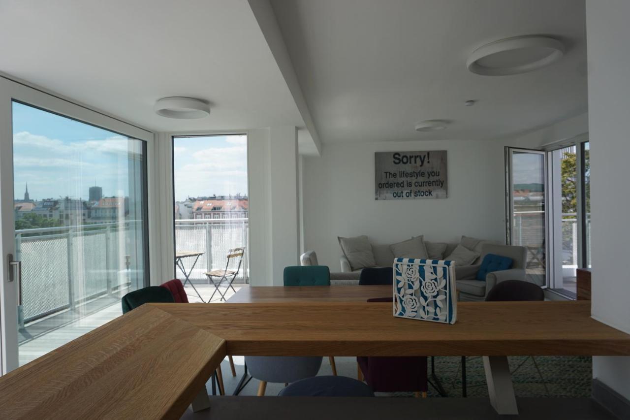 Apartamento Augartenblick Penthauscombo 15/16 - Blick Zum Riesenrad Viena Exterior foto